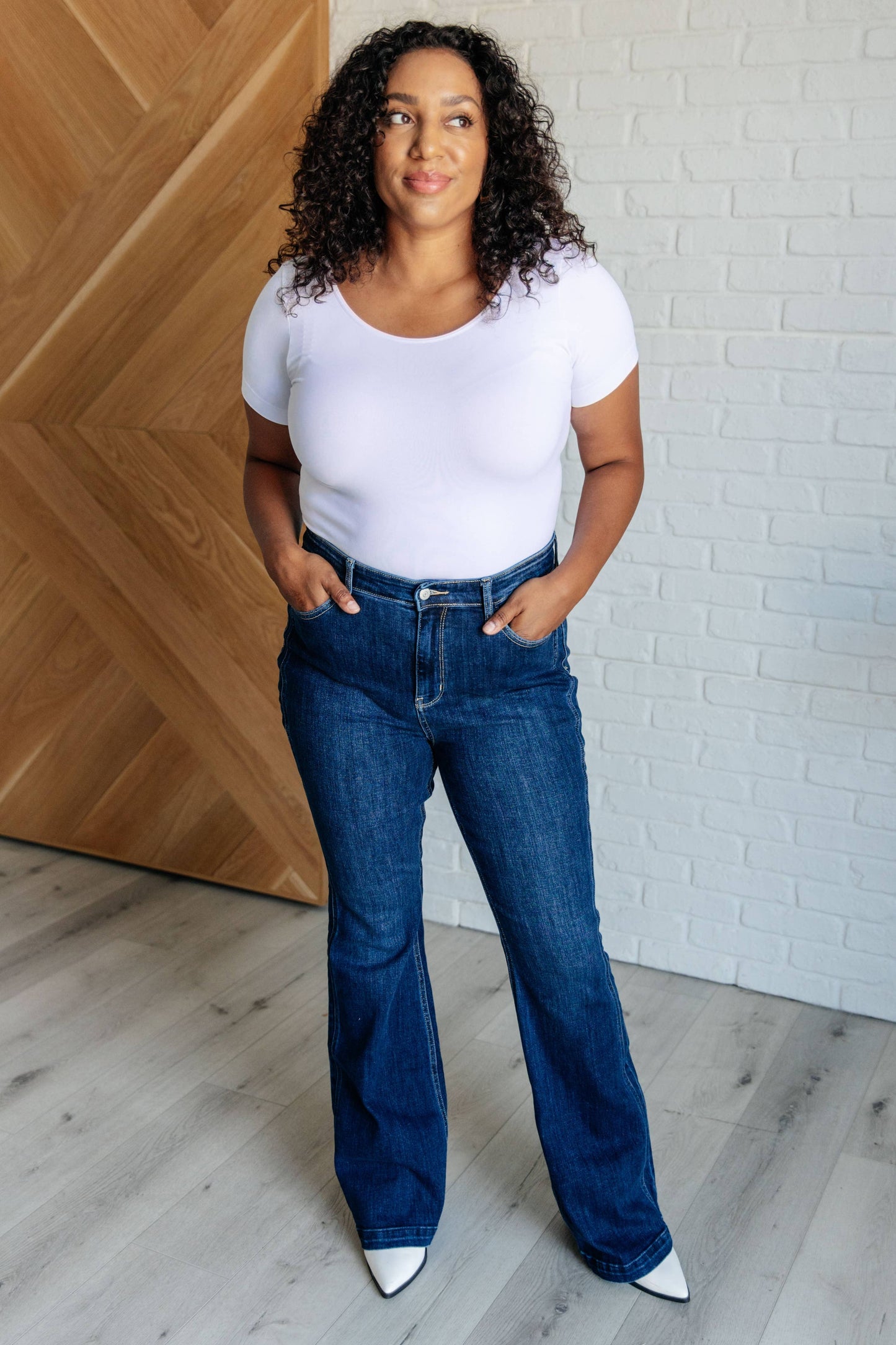 Judy Blue High Rise Side Seam Detail Flare Jeans: 13/31