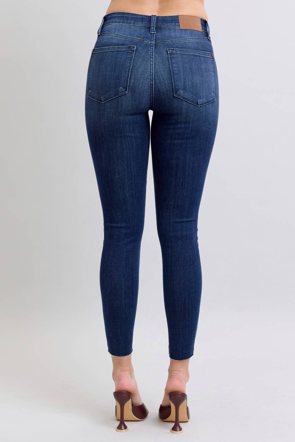 JB- MR Skinny w raw hem