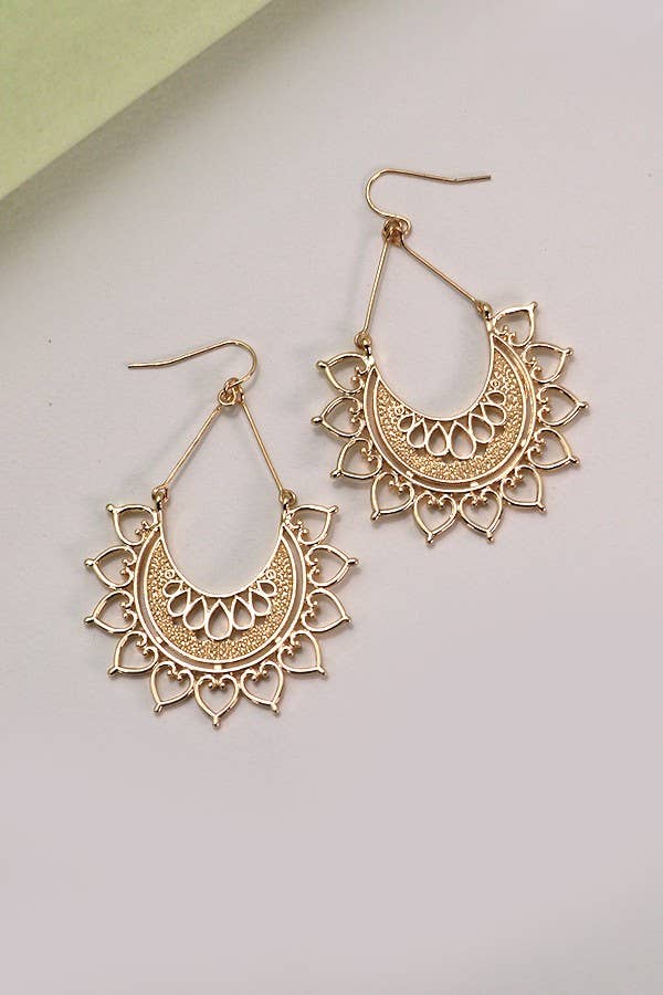 BOHO HALF CIRCLE FLOWER DROP EARRINGS