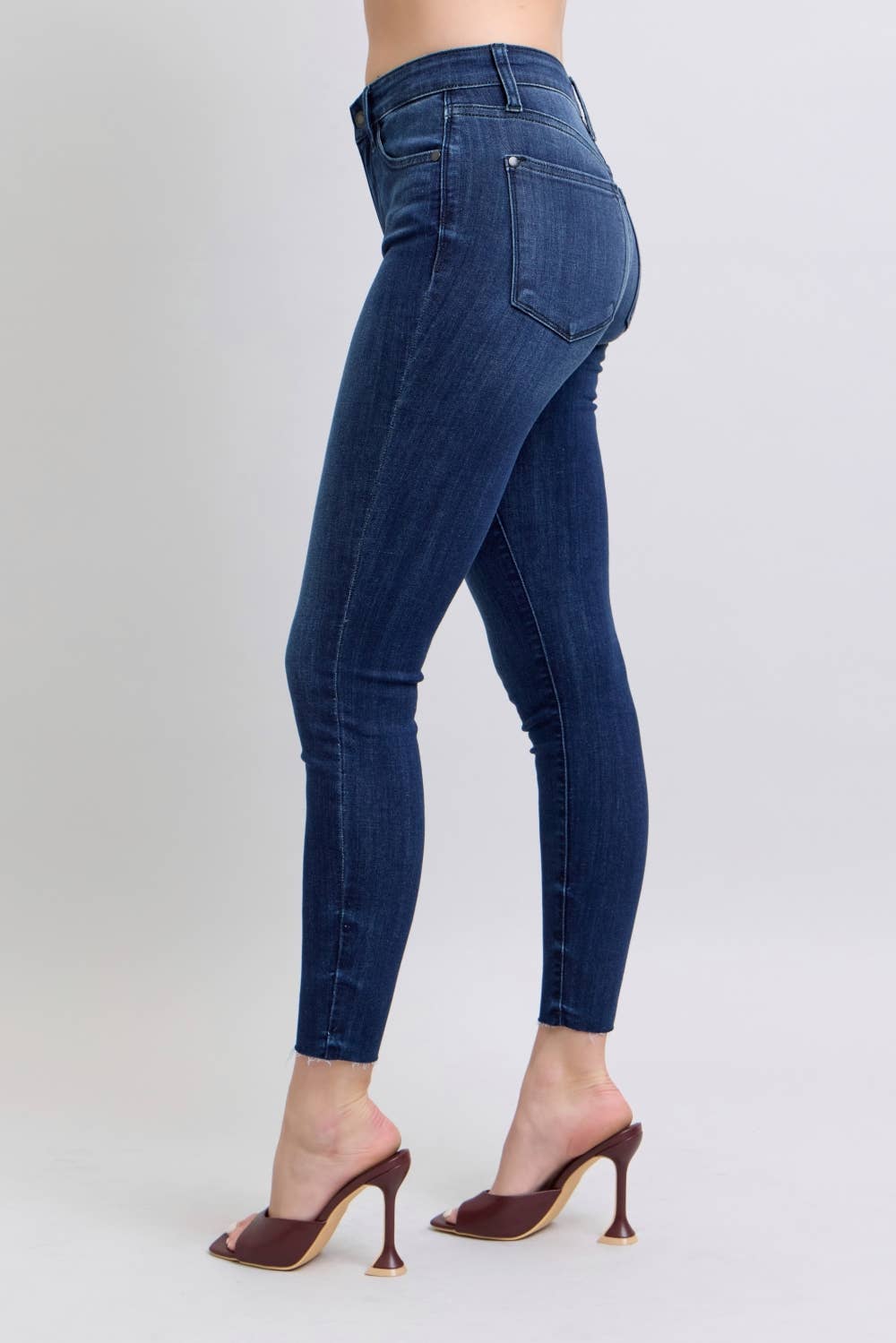 JB- MR Skinny w raw hem