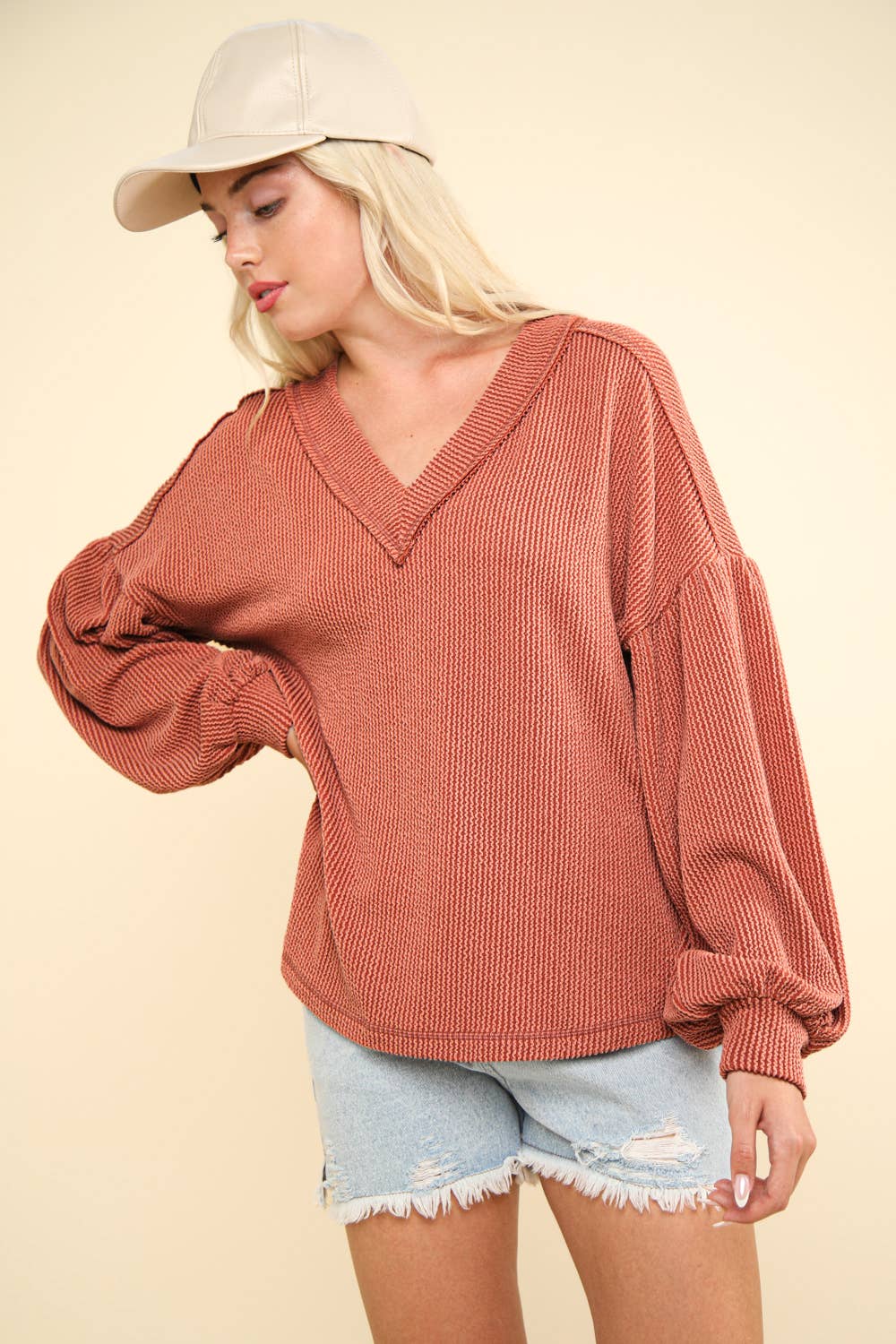 Two Tone Otto Ribbed V-Neck Oversized Knit Top